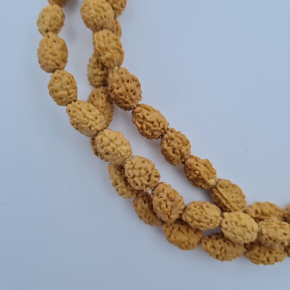 3 Mukhi Rudraksha Mala